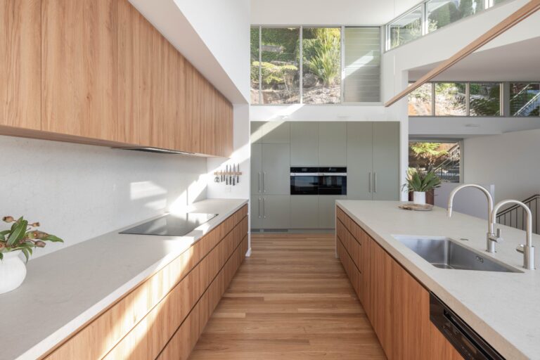 Timber veneer 768x512